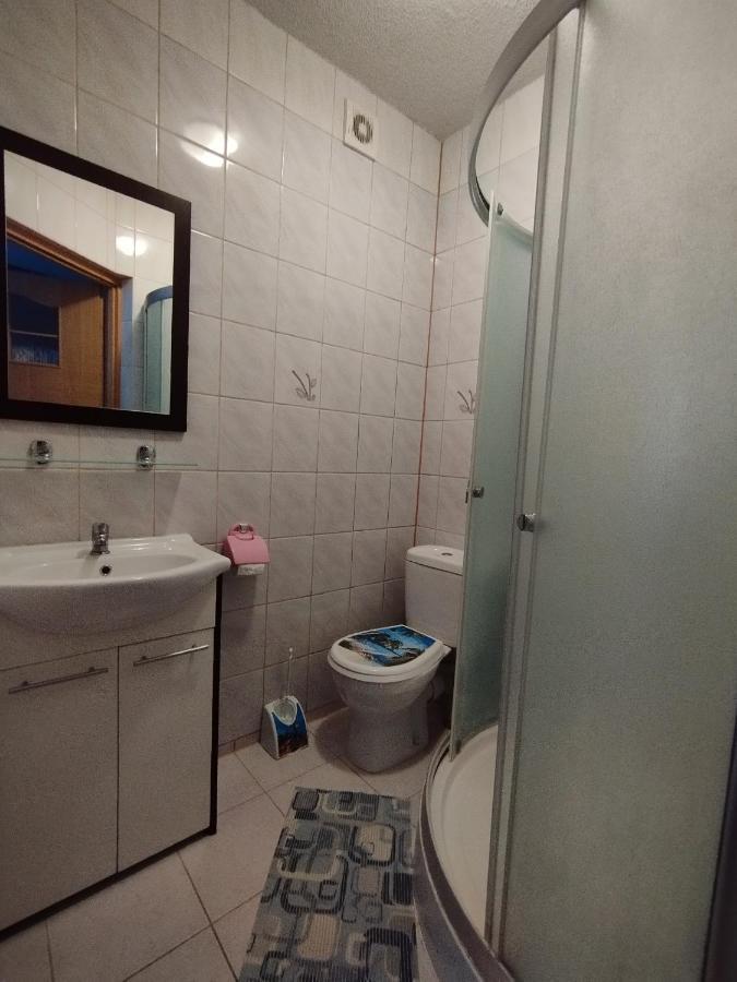 Dom Wczasowy 250M Od Morza Jarosławiec Exteriör bild