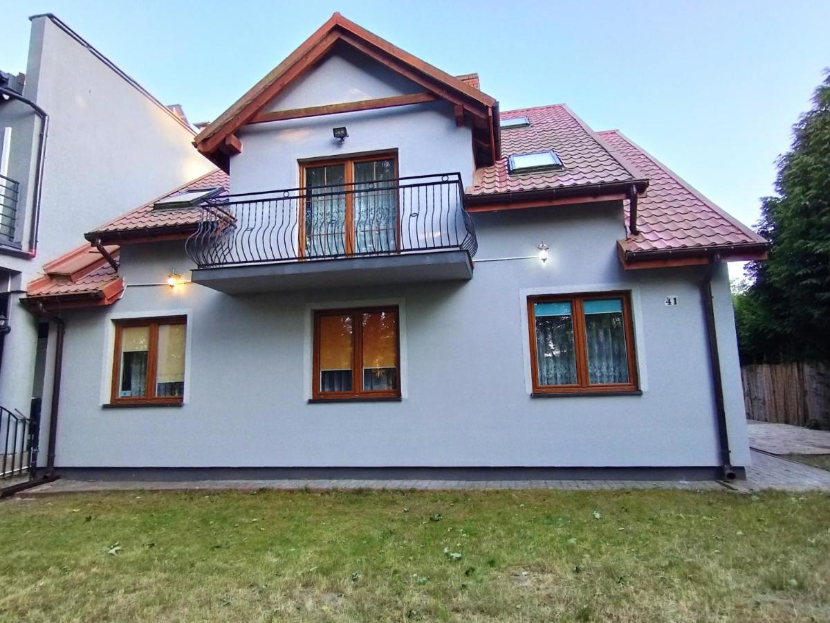 Dom Wczasowy 250M Od Morza Jarosławiec Exteriör bild
