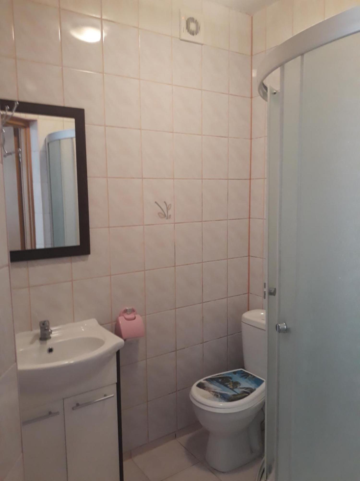 Dom Wczasowy 250M Od Morza Jarosławiec Exteriör bild